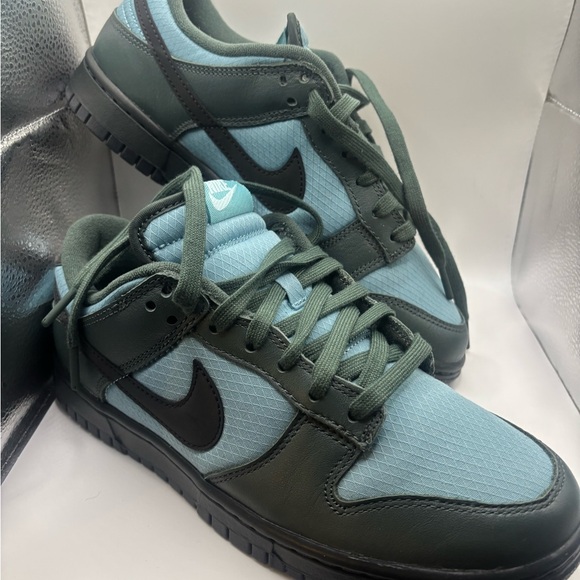 Nike Dunk Low SE Vintage Green Denim Turquoise NWOT - Picture 2 of 6